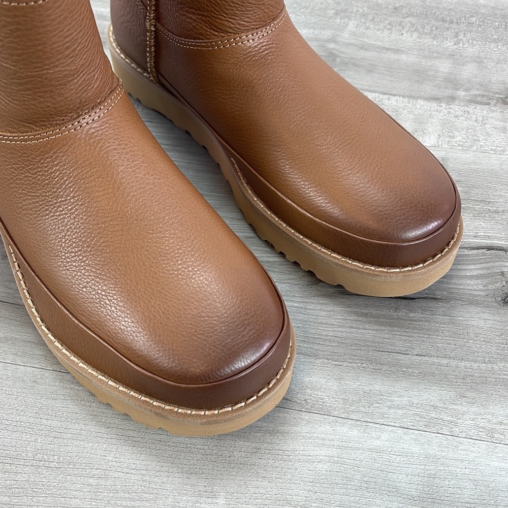 🌿UGG🌿 W DECONSTRUCTED CHESTNUT MINI ZIP BOOTS - Picture 5 of 14